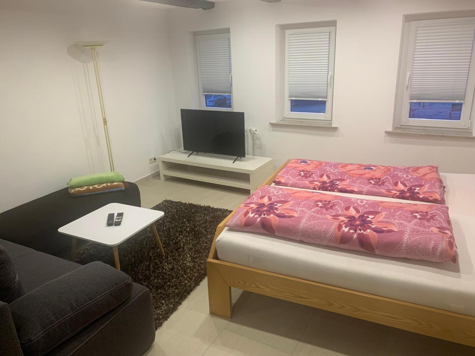 Boardinghouse Schnaitheim - Apartment Гайденгайм-ан-дер-Бренц Екстер'єр фото